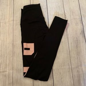 PINK Victoria’s Secret pink and black leggings xs